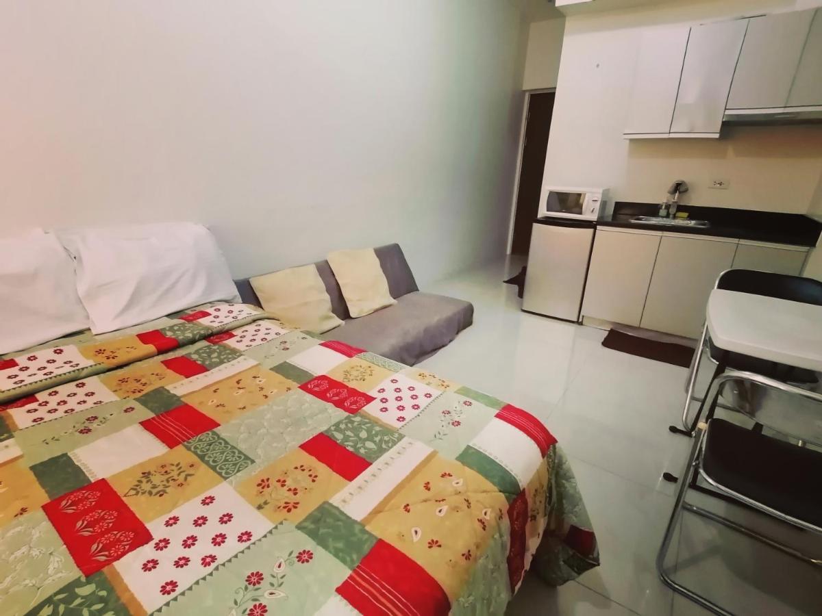 The Beacon Makati Staycation Suites Manila Exterior foto